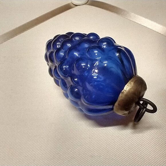 4 Kugel Ornaments, Red Green Blue Amber, Antique Vintage Christmas Grape Cluster - Picture 8 of 15